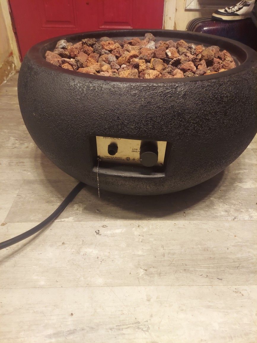 Modeno Outdoor Fireplace