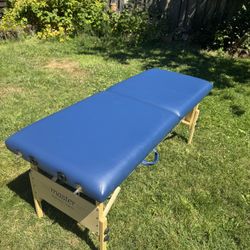 Massage Table - Master Massage Excellent Condition