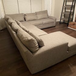 Clean Sectional Furniture Is Still Available 