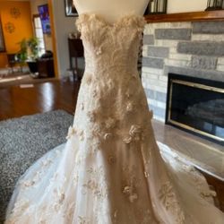 Maggie Sottero, Rhianna Wedding Dress