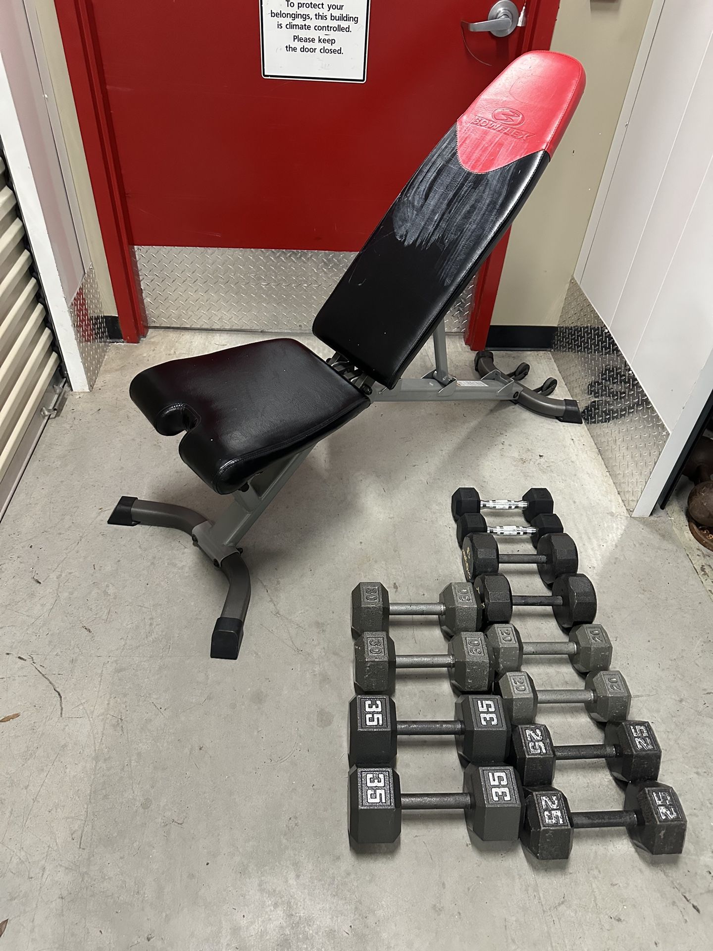 Hex Dumbell Set 10-35 With Bowflex Bench