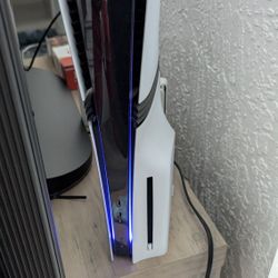 PS5 Pro with disc drive