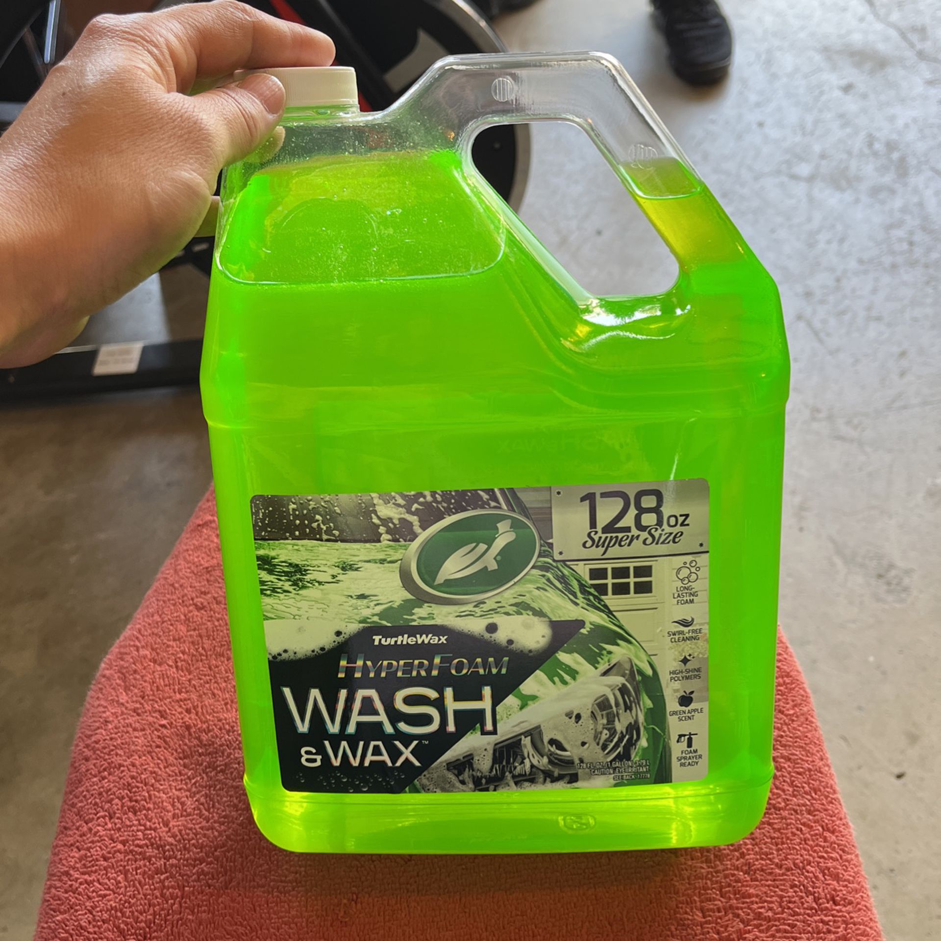 Turtle Wax Super Foaming Car Wash and Wax Liquid 128oz