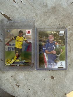 Christian Pulisic Topps Cards