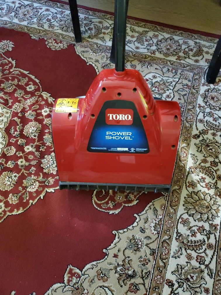 Toro 38361 Power Shovel 7.5 Amp Electric Snow Thrower