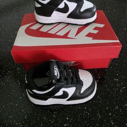 BEAUTIFUL TENIS SHOES SIZE 11 $20 Each Pair 