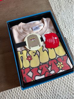 Hello Kitty Sweater size L
