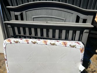 Baby crib