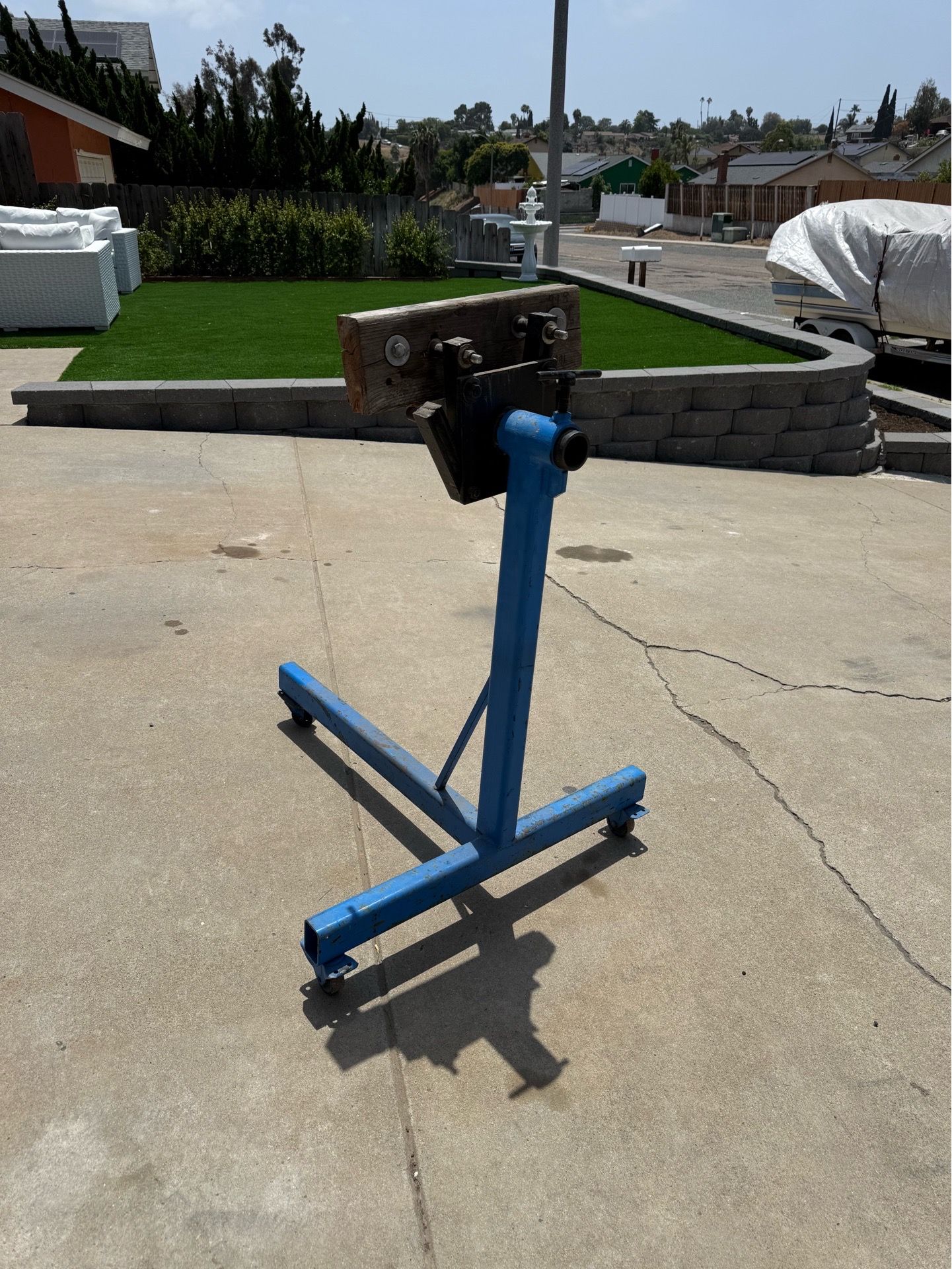 Boat engine mount/dolly
