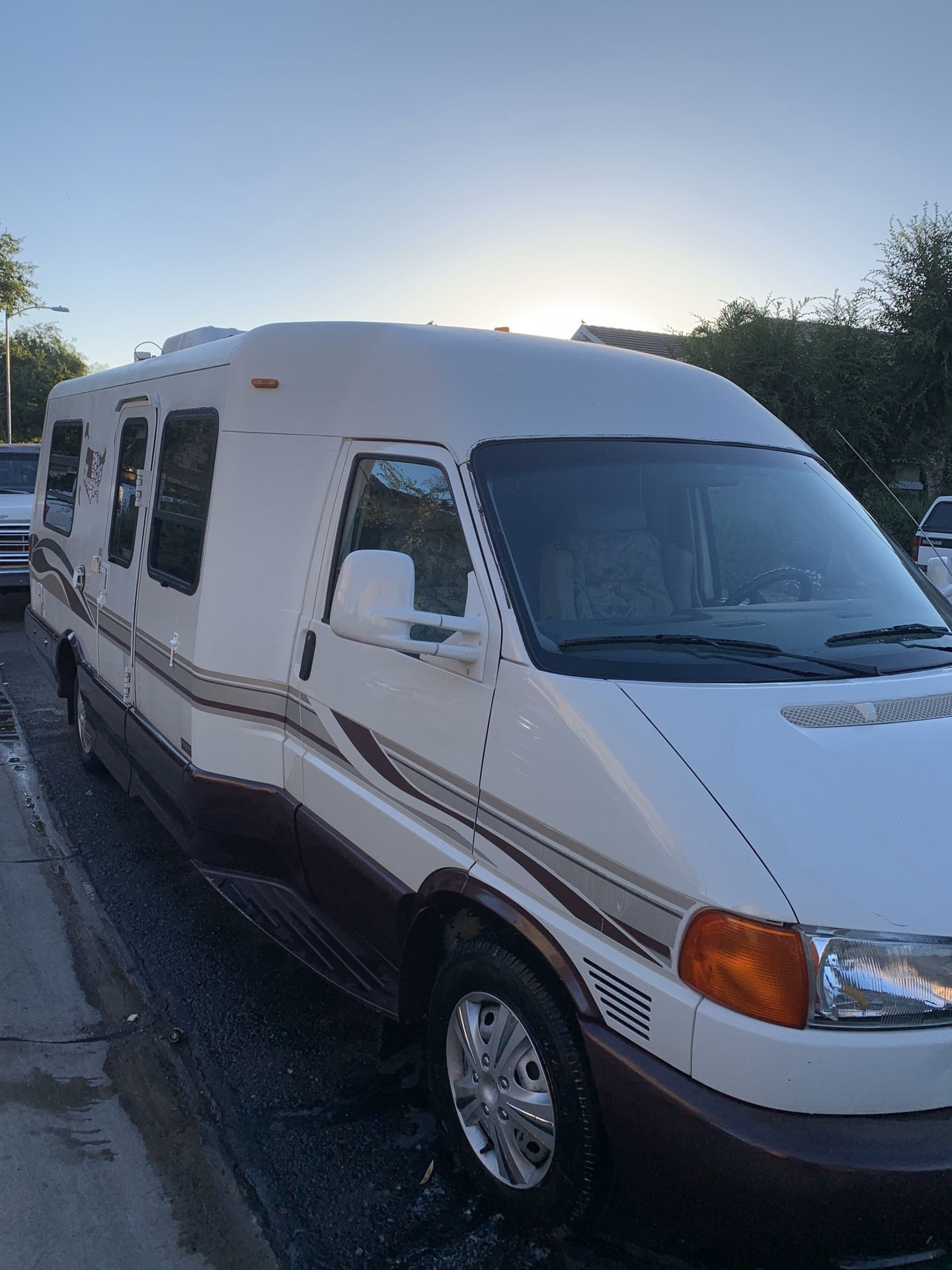 2001 Winnebago Rialta 22QD for Sale in Surprise, AZ OfferUp