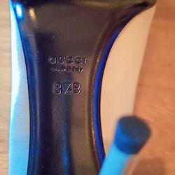 Gucci Women's Grey and Silver Courts