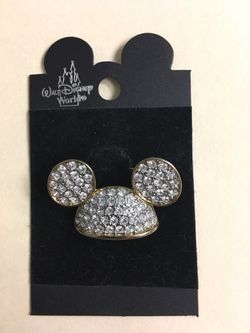 Mickey Mouse Ears Broche