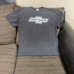 Size XL This Is Chevy Country T-Shirt.