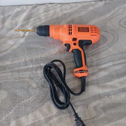BLACK+DECKER Corded Drill, 5.5-Amp, 3/8-Inch (DR260C)