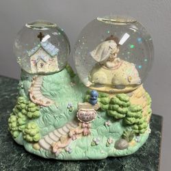 Precious Moments Enesco Porcelain Musical Double Snow Globe Music Box Bear Flowers Car Wedding Chapel Married