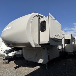 2012 Keystone Montana! 3 Slides! I Can Deliver 