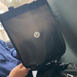 Lululem Bag With Uggs And My Hg