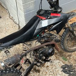125cc Dirt Bike 