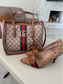 Size 8 shoes and hand bags