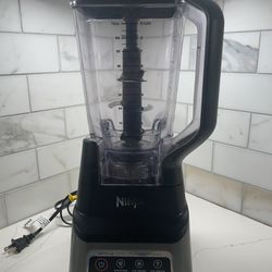 Ninja BN701 Professional Plus Blender, 1400 Peak Watts, 3 Functions for  Smoothies, Frozen Drinks & Ice Cream with Auto IQ, 72-oz.* Total Crushing  Pitc for Sale in Brooklyn, NY - OfferUp