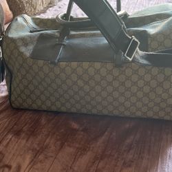 Gucci duffel bag