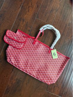 Goyard purses