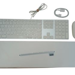 Apple A1243 USB Wired Keyboard w/Numpad+A1197 Bluetooth Wireless Mighty Mouse