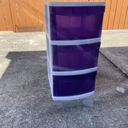 Small Storage Unit Organizer 