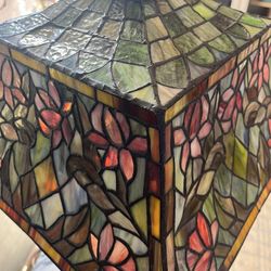 Tiffany Style Antique Leaded Glass Lamp