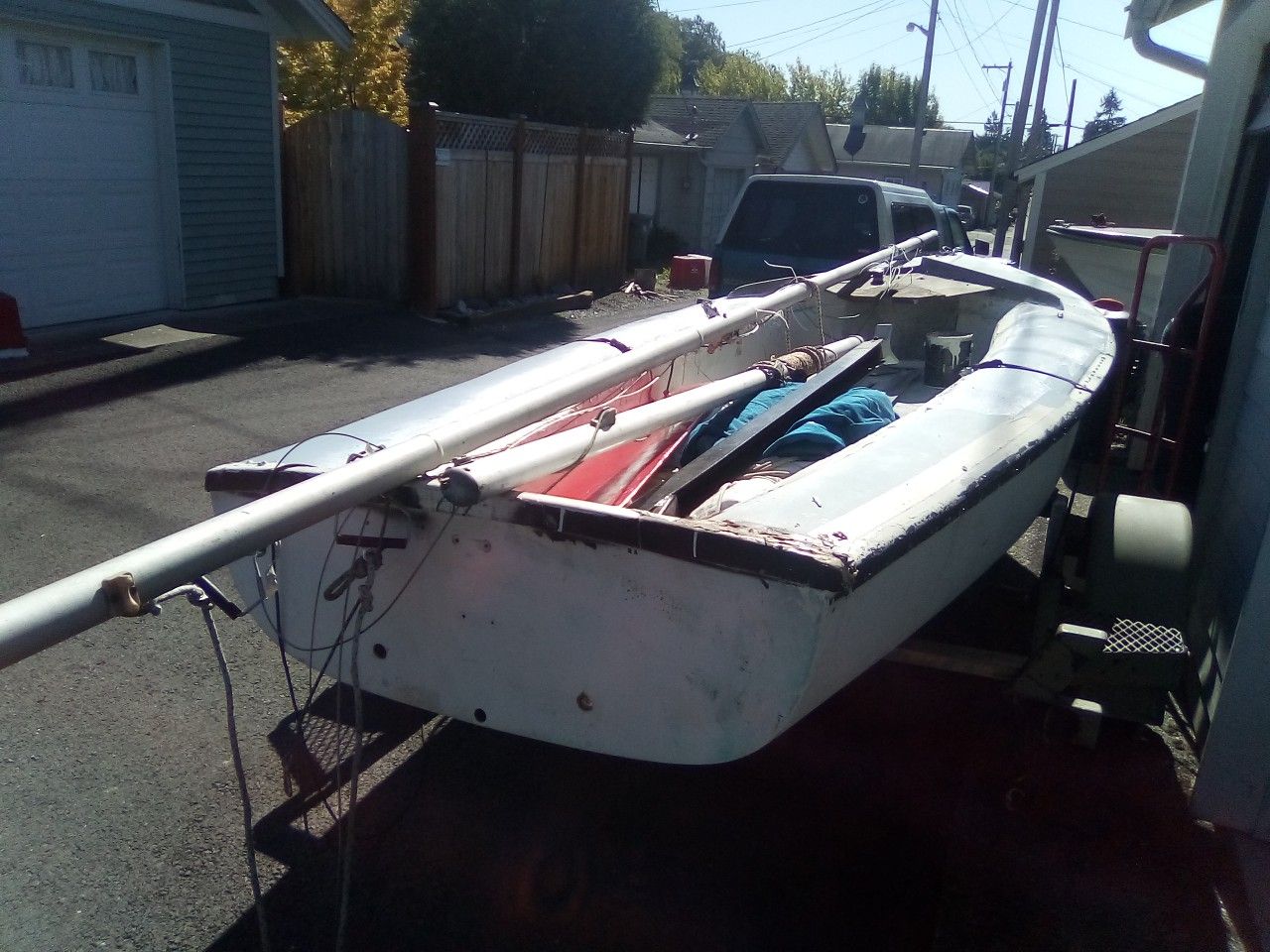 Sailboat gear and trailer