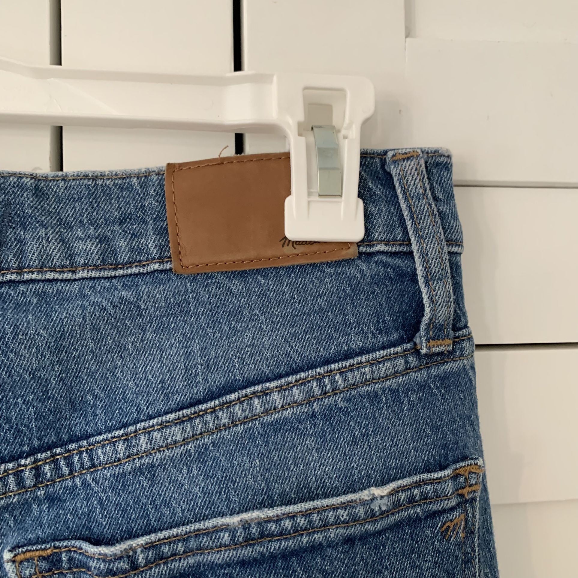 The High-Rise Slim Boyjean in Elkhart Wash | Madewell Madewell The High Rise Slim Crop Boyfriend Jeans Size 28