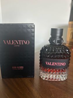 Valentino Born in Roma Coral Fantasy