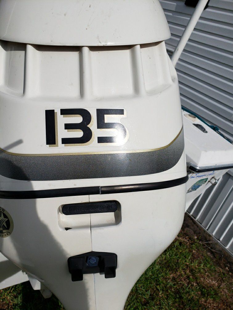 135 hp Evinrude outboard