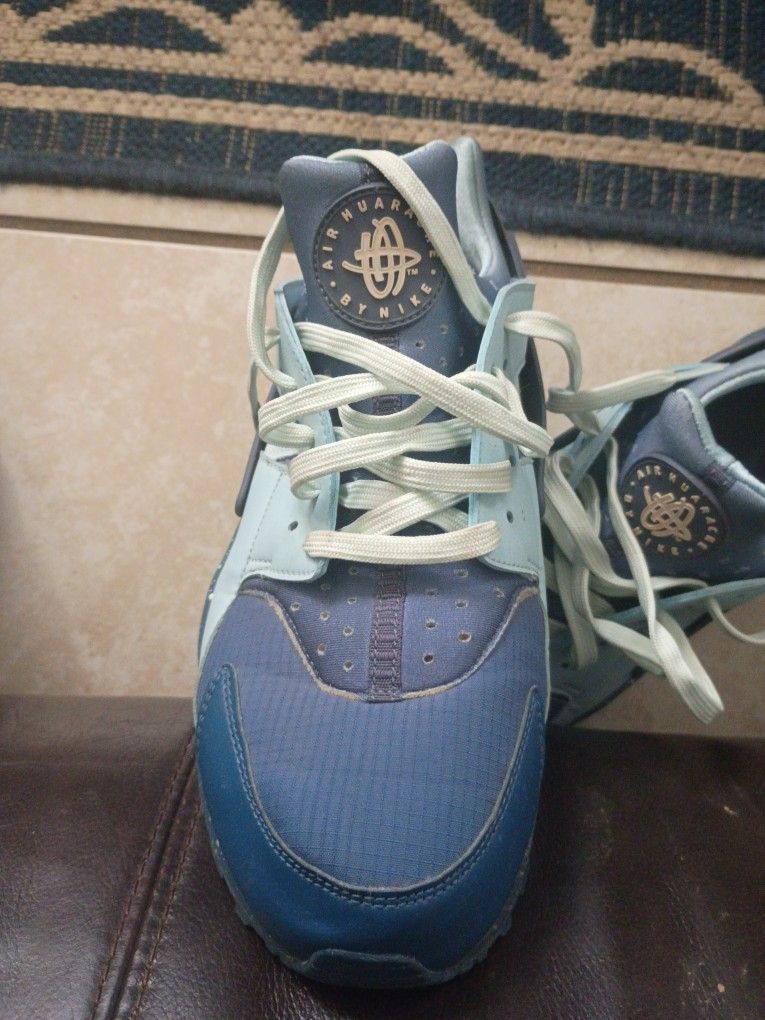 Nike Hurrache/ Nipsey