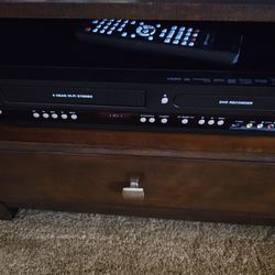 Emerson  4 head Hi Fi  with remote