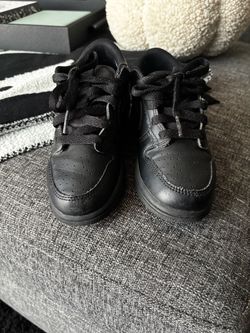 Kids black NIKE AIR FORCE 1 LOW