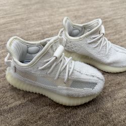 Adidas Yeezy Boost 360 V2 Bone Infants kids 7.5 size
