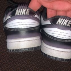 Nike Dunks 
