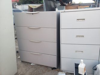 $60 GABINETES