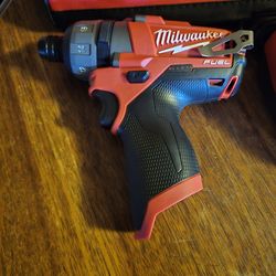 Screwdriver  Milwaukee M12 ( Tool Only)