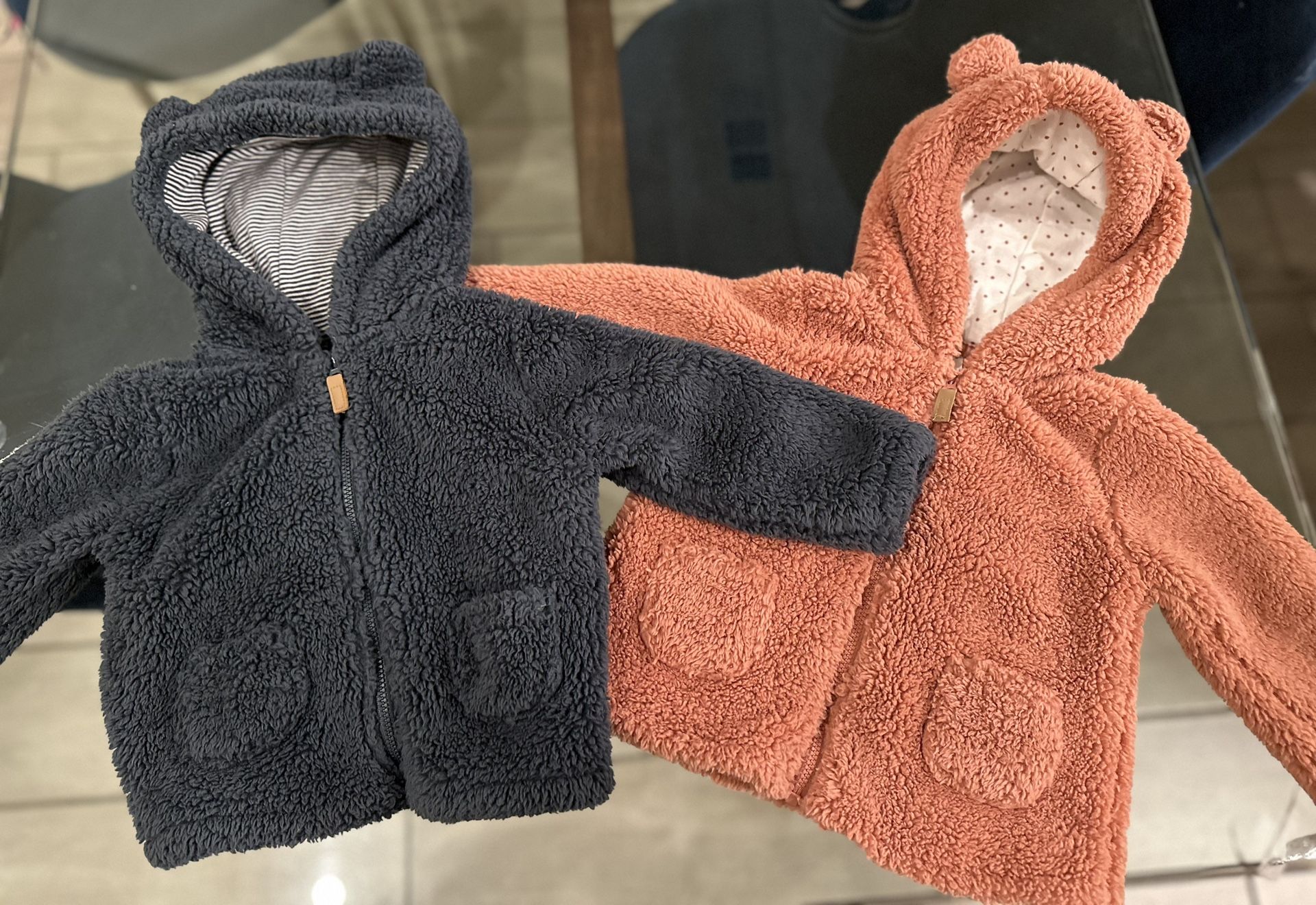 Carter’s Baby Sherpa Hooded Jacket 18m Like New