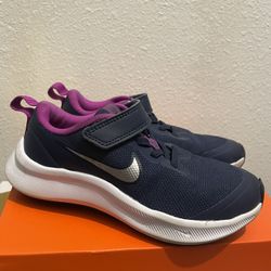 Girls Nike New In Box.  12C 