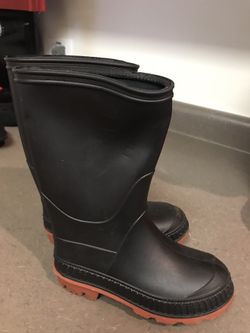 Rain boots