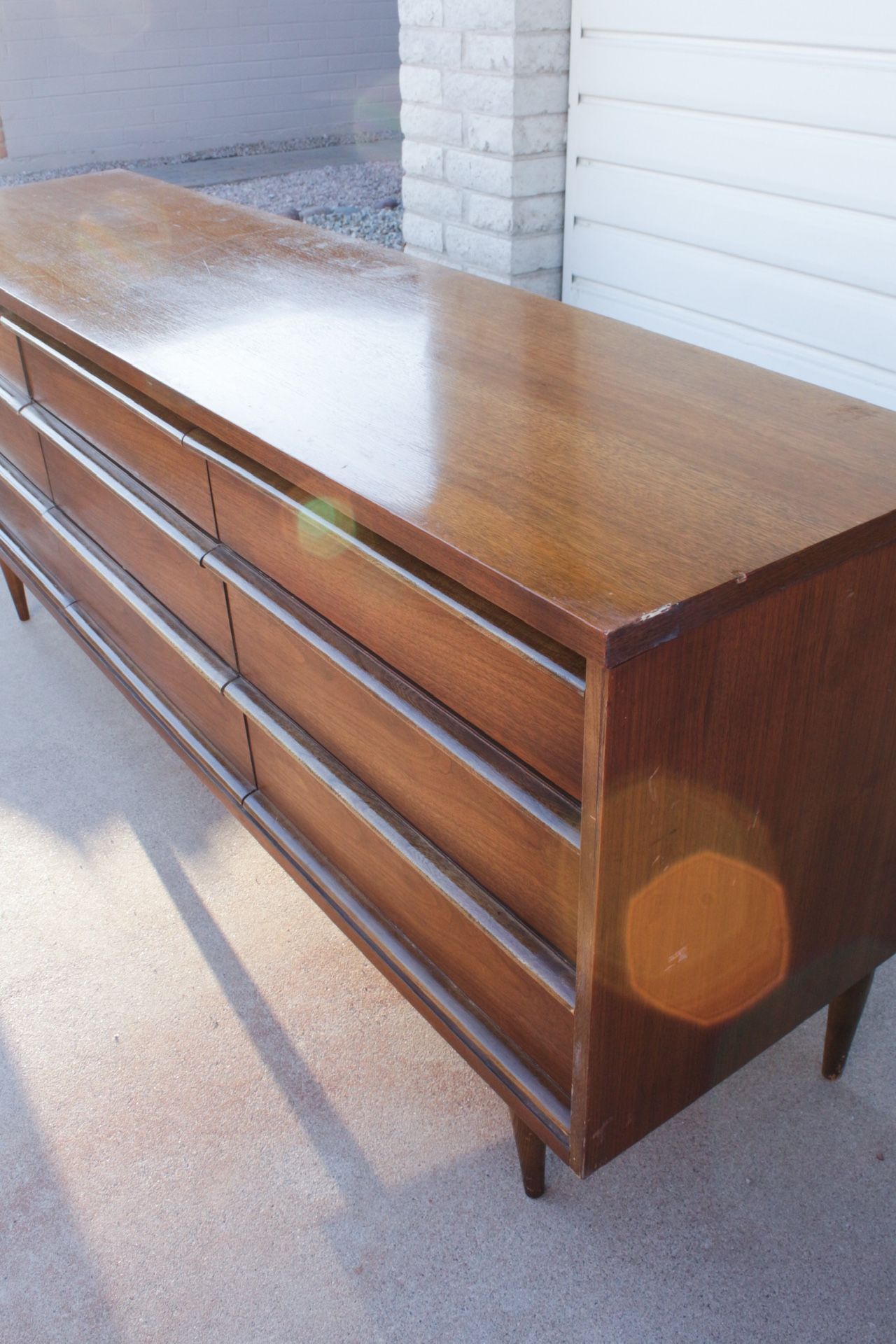 Pending Pickup Mid Century Modern 9 Drawer Dresser By Bassett for