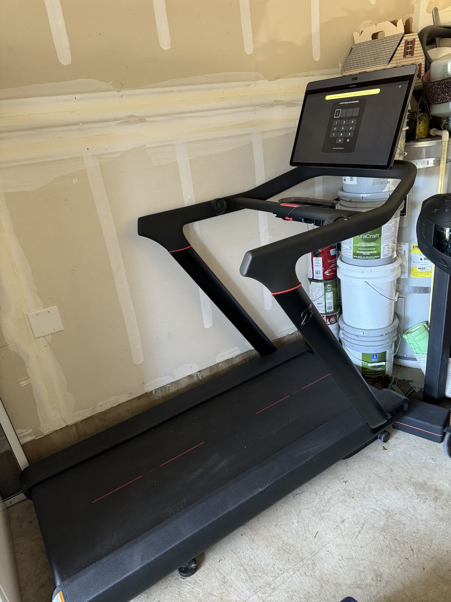 Peloton treadmill 