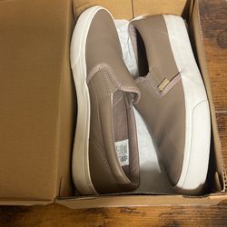 Women’s KEDS SLIP ON JUMP LEA WALNUT SHOES SIZE 9