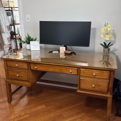 Solid Wood Desk with Glass on Top from Darvin 