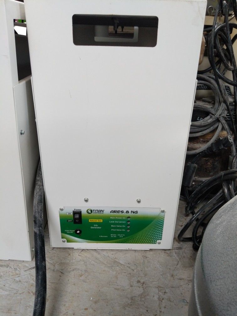 Ares 8 NG C02 Burner