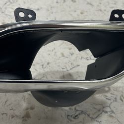 Drivers Side Exhaust Tailpipe for 2021 Chrysler 300