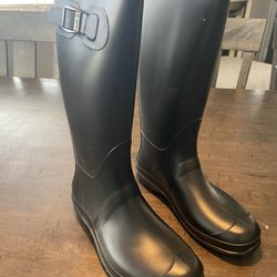 Kamik Woman Size 8 Rain Boots